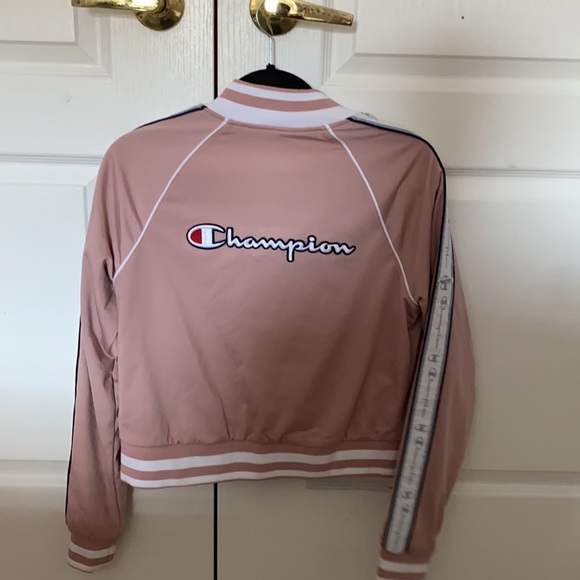 Light pink champion zip up - Picture 3 of 3